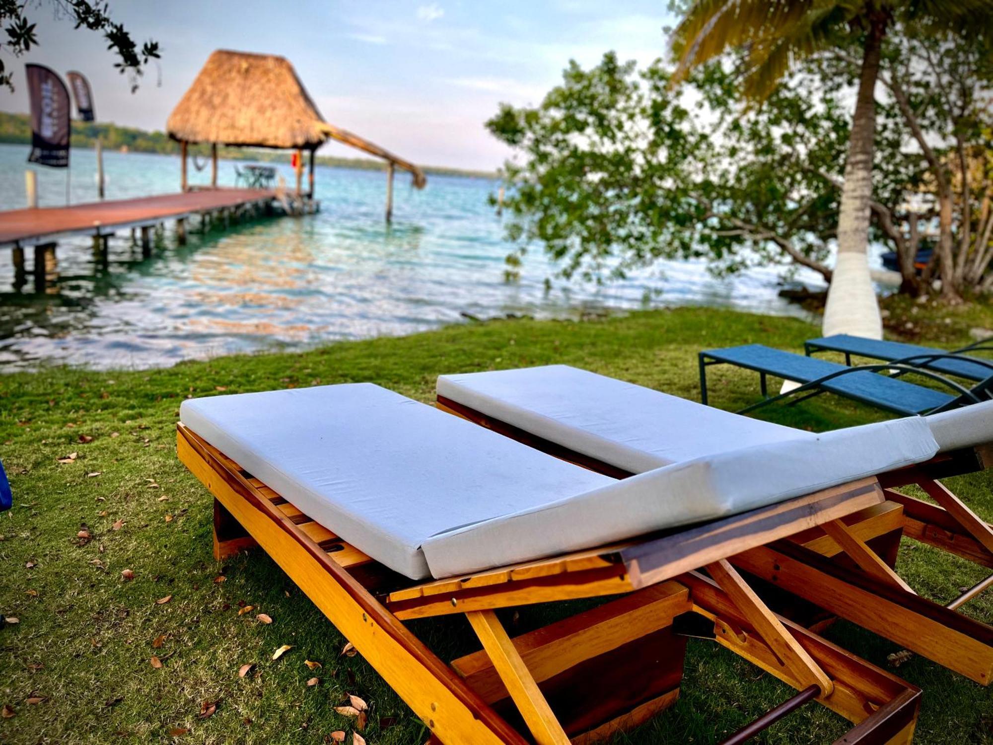 Cabana Con Muelle Privado En La Laguna De Bacalar Exterior foto